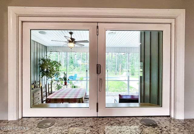 1005 Youngs Road, Vass, NC 28394