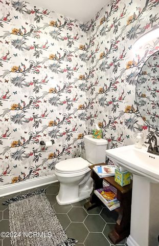 1005 Youngs Road, Vass, NC 28394