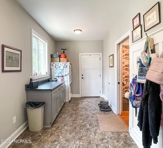 1005 Youngs Road, Vass, NC 28394