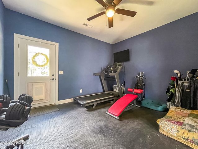 1005 Youngs Road, Vass, NC 28394