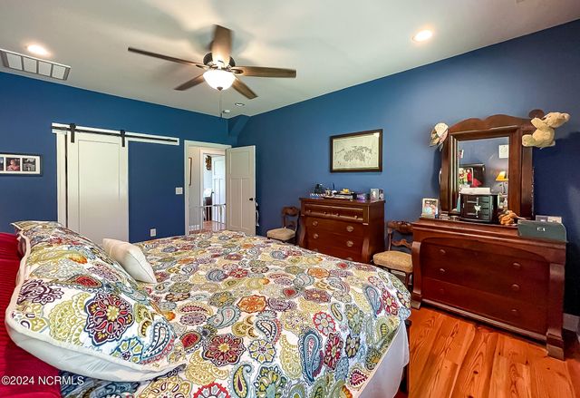 1005 Youngs Road, Vass, NC 28394