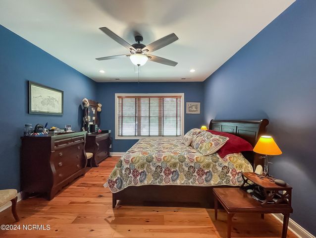 1005 Youngs Road, Vass, NC 28394