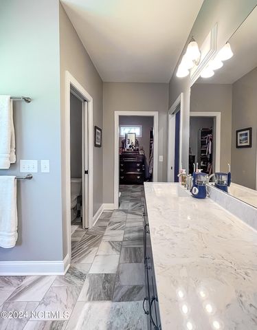1005 Youngs Road, Vass, NC 28394