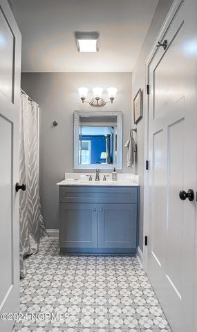 1005 Youngs Road, Vass, NC 28394