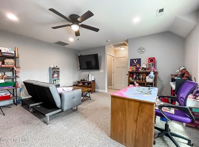 1005 Youngs Road, Vass, NC 28394