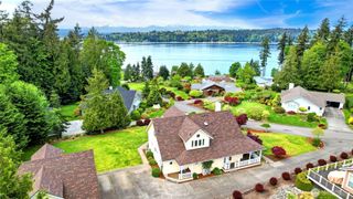 5377 E Blaisdell Lane, Port Orchard, WA 98366