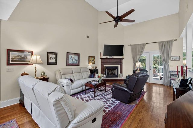 4123 Colonel Vanderhorst Circle, Mount Pleasant, SC 29466