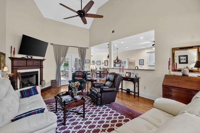 4123 Colonel Vanderhorst Circle, Mount Pleasant, SC 29466