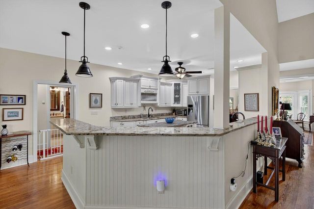 4123 Colonel Vanderhorst Circle, Mount Pleasant, SC 29466