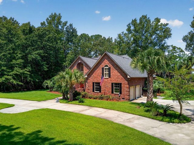 4123 Colonel Vanderhorst Circle, Mount Pleasant, SC 29466