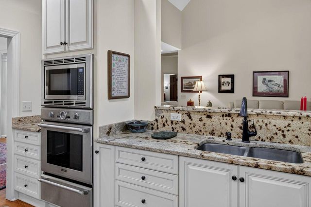 4123 Colonel Vanderhorst Circle, Mount Pleasant, SC 29466