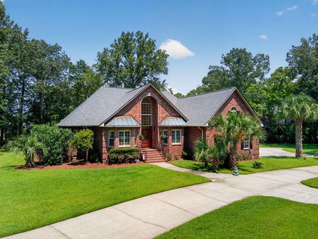 4123 Colonel Vanderhorst Circle, Mount Pleasant, SC 29466
