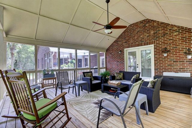 4123 Colonel Vanderhorst Circle, Mount Pleasant, SC 29466