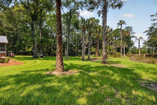 4123 Colonel Vanderhorst Circle, Mount Pleasant, SC 29466