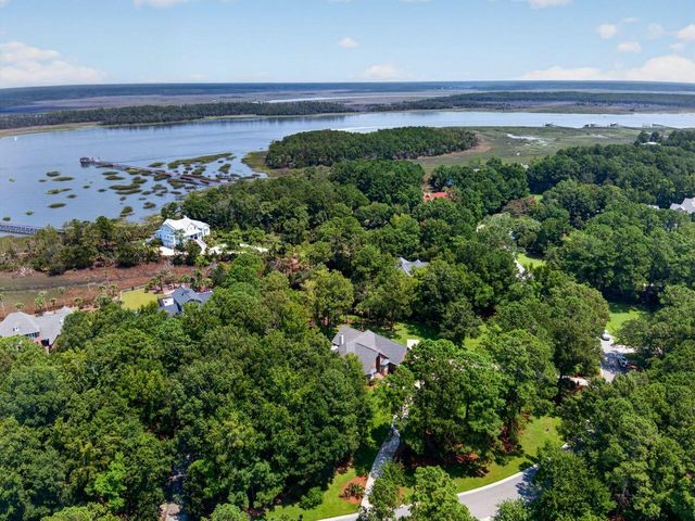 4123 Colonel Vanderhorst Circle, Mount Pleasant, SC 29466