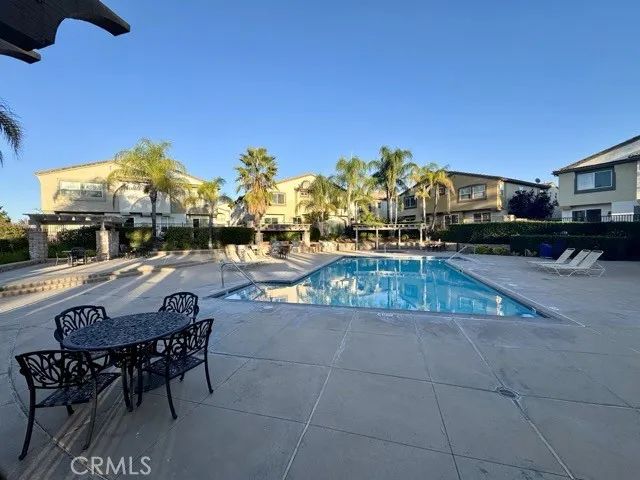 41685 Woodridge Avenue 2, Murrieta, CA 92562