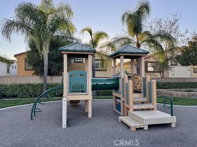 41685 Woodridge Avenue 2, Murrieta, CA 92562