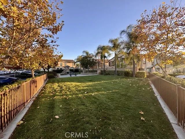 41685 Woodridge Avenue 2, Murrieta, CA 92562