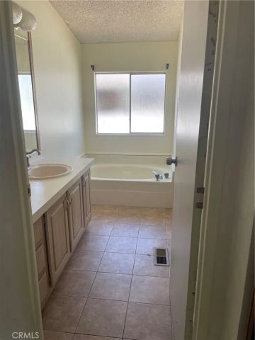 1245 W Cienega 138, San Dimas, CA 91773