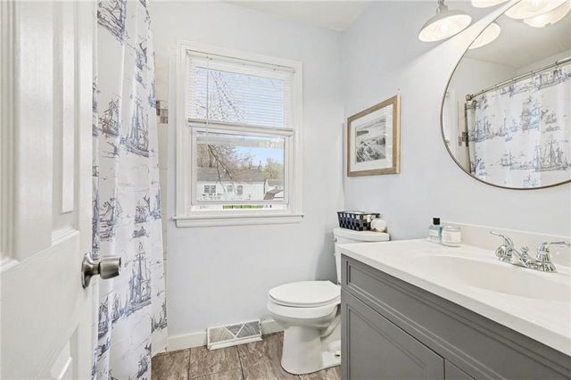 8126 E 134th Street, Grandview, MO 64030