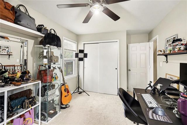 8126 E 134th Street, Grandview, MO 64030