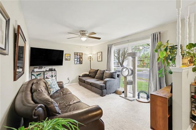 8126 E 134th Street, Grandview, MO 64030