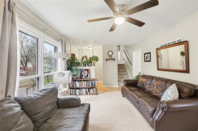 8126 E 134th Street, Grandview, MO 64030