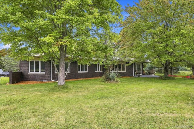 7386 Dean Road, Deerfield Township, MI 48430
