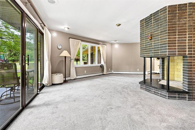 7386 Dean Road, Deerfield Township, MI 48430