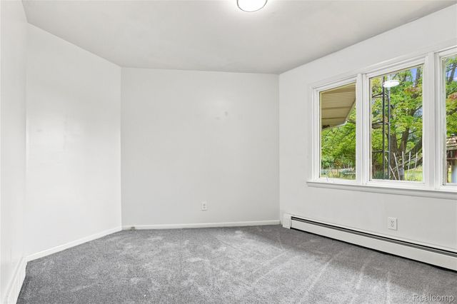 7386 Dean Road, Deerfield Township, MI 48430