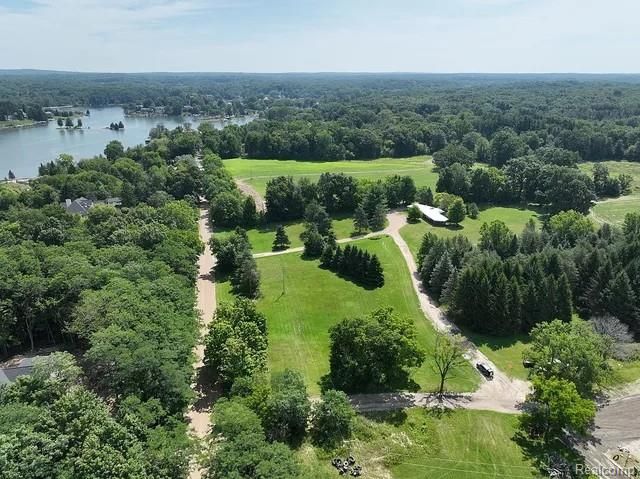 7386 Dean Road, Deerfield Township, MI 48430