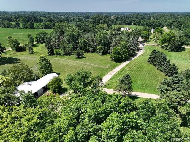 7386 Dean Road, Deerfield Township, MI 48430