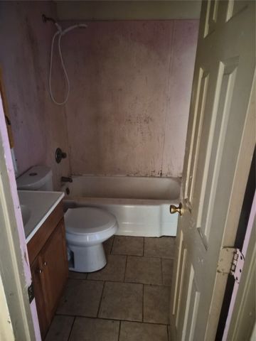 1341 Minden Street, Fort Worth, TX 76115