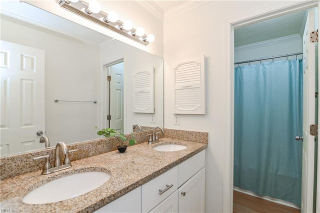 5237 Johnstown LN, Virginia Beach, VA 23464