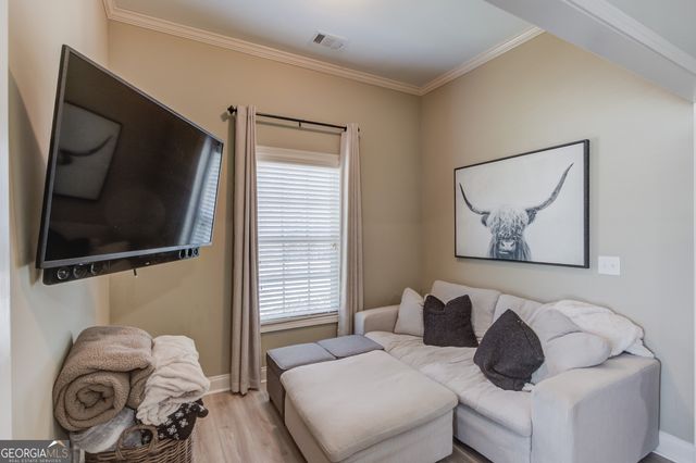 1433 Henderson Ridge Lane, Loganville, GA 30052