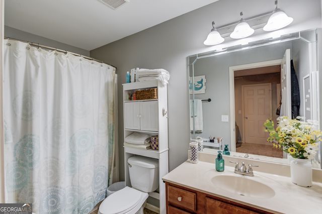 1433 Henderson Ridge Lane, Loganville, GA 30052