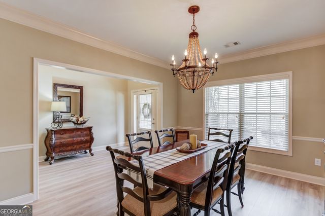 1433 Henderson Ridge Lane, Loganville, GA 30052