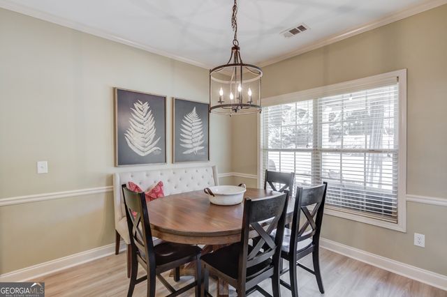 1433 Henderson Ridge Lane, Loganville, GA 30052