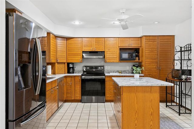 1111 77TH STREET NW, Bradenton, FL 34209