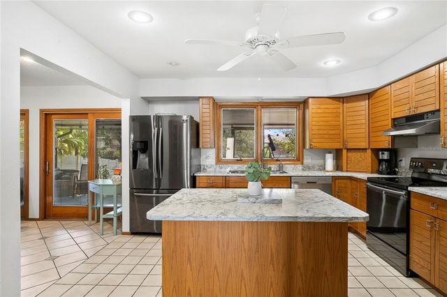1111 77TH STREET NW, Bradenton, FL 34209