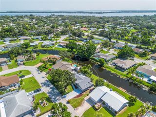1111 77TH STREET NW, Bradenton, FL 34209