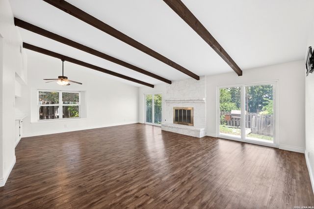 546 Tumblebrook, Universal City, TX 78148