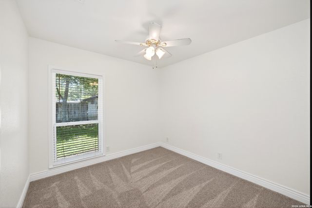 546 Tumblebrook, Universal City, TX 78148