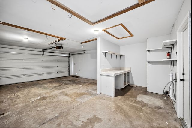 546 Tumblebrook, Universal City, TX 78148