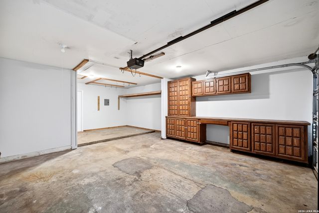 546 Tumblebrook, Universal City, TX 78148
