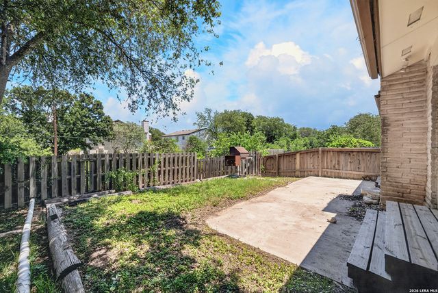 546 Tumblebrook, Universal City, TX 78148