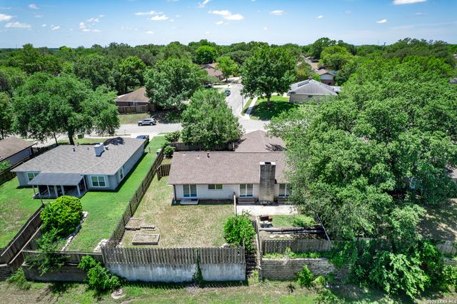 546 Tumblebrook, Universal City, TX 78148