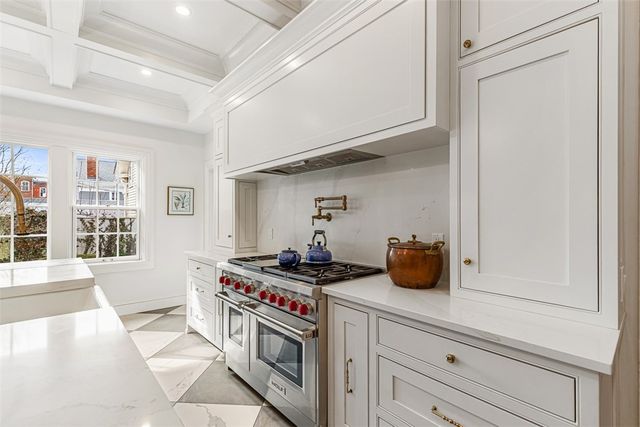 101 Congdon Street, Providence, RI 02906