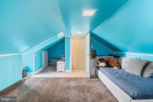 676 W MARKET ST, Marietta, PA 17547