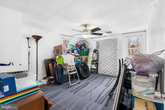 676 W MARKET ST, Marietta, PA 17547